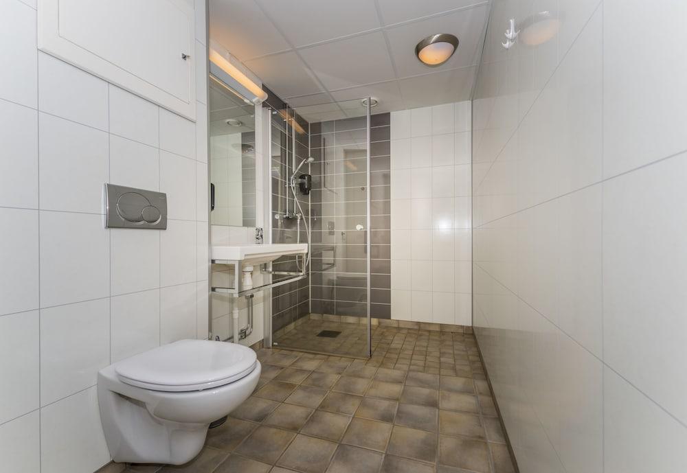 Hotel Aurora Svolvaer Bagian luar foto
