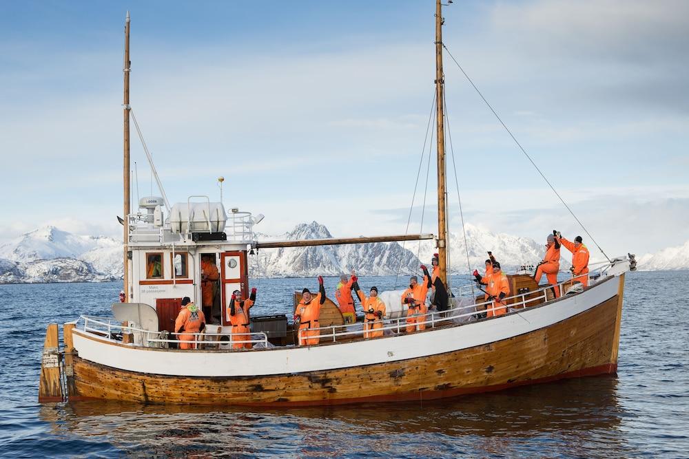 Hotel Aurora Svolvaer Bagian luar foto