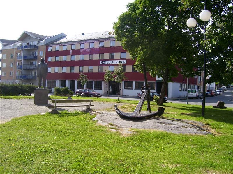 Hotel Aurora Svolvaer Bagian luar foto